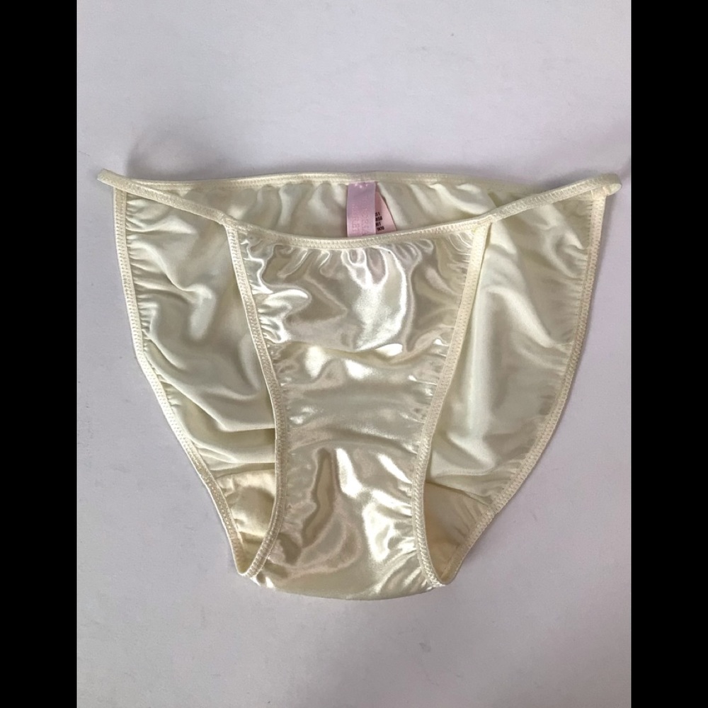 New Vintage Victoria's Secret Second Skin Satin String Bikini Panties Size S
